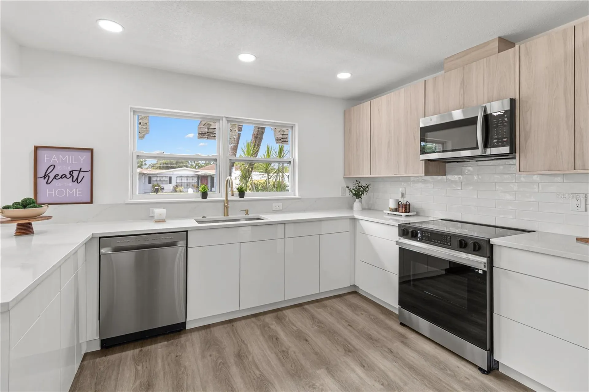 2917 W Clifton Street Tampa FL 33614
