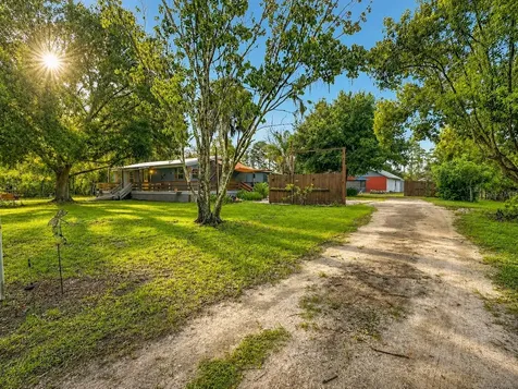 9385 Concord Road St Cloud FL 34773