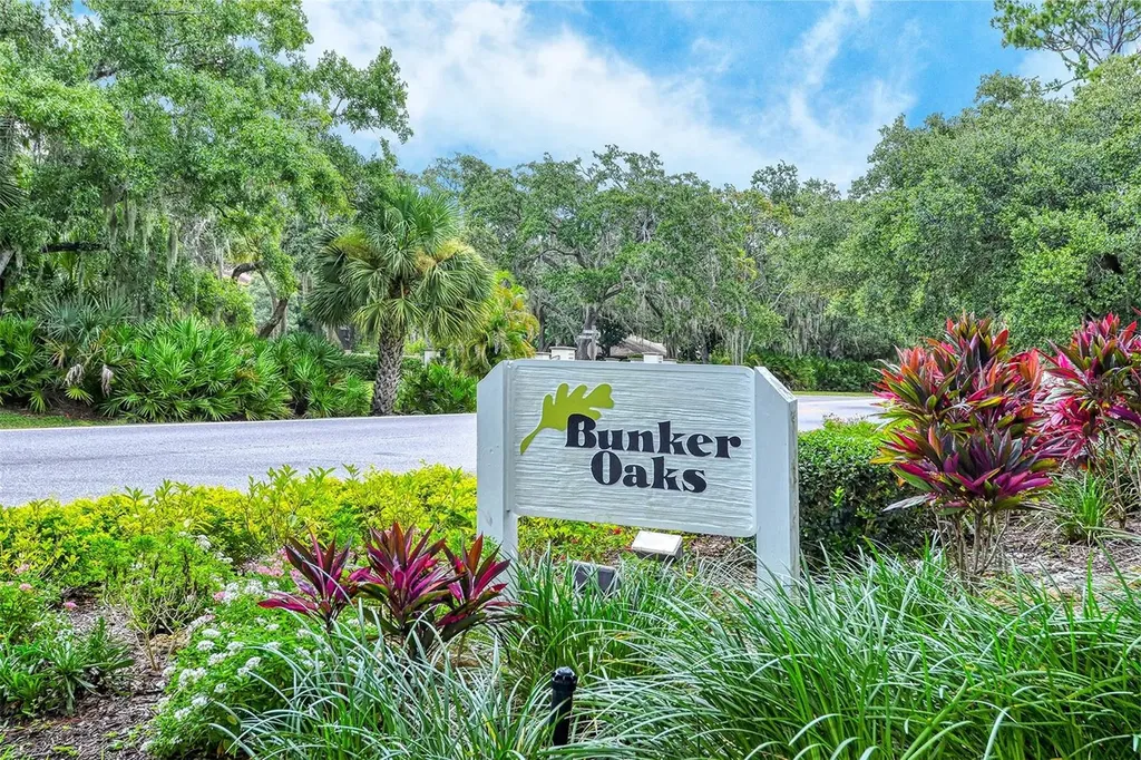 3127 Longmeadow Sarasota FL 34235