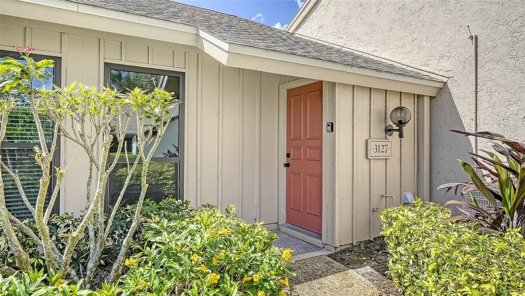 3127 Longmeadow Sarasota FL 34235