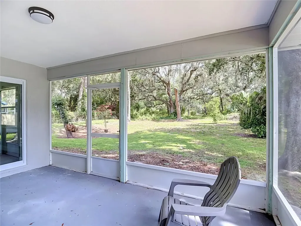 6353 Forestwood Drive E Lakeland FL 33809