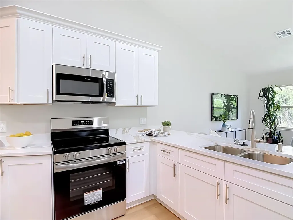 6353 Forestwood Drive E Lakeland FL 33809