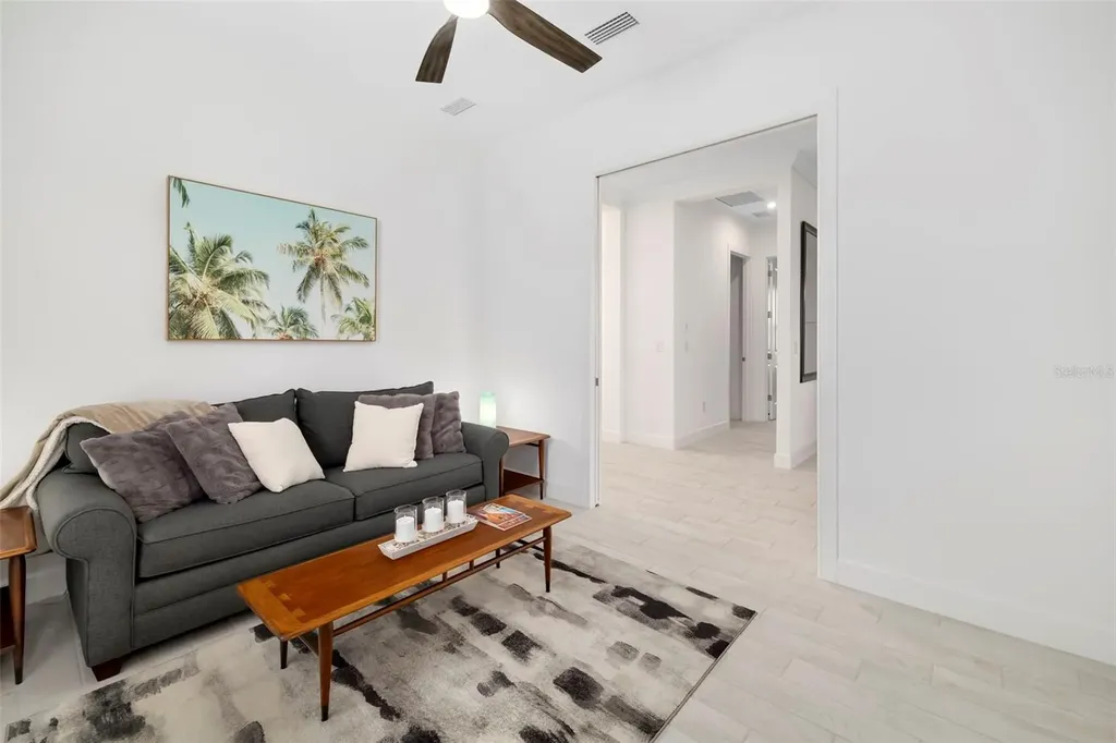 4730 Sarca Court Bradenton FL 34211