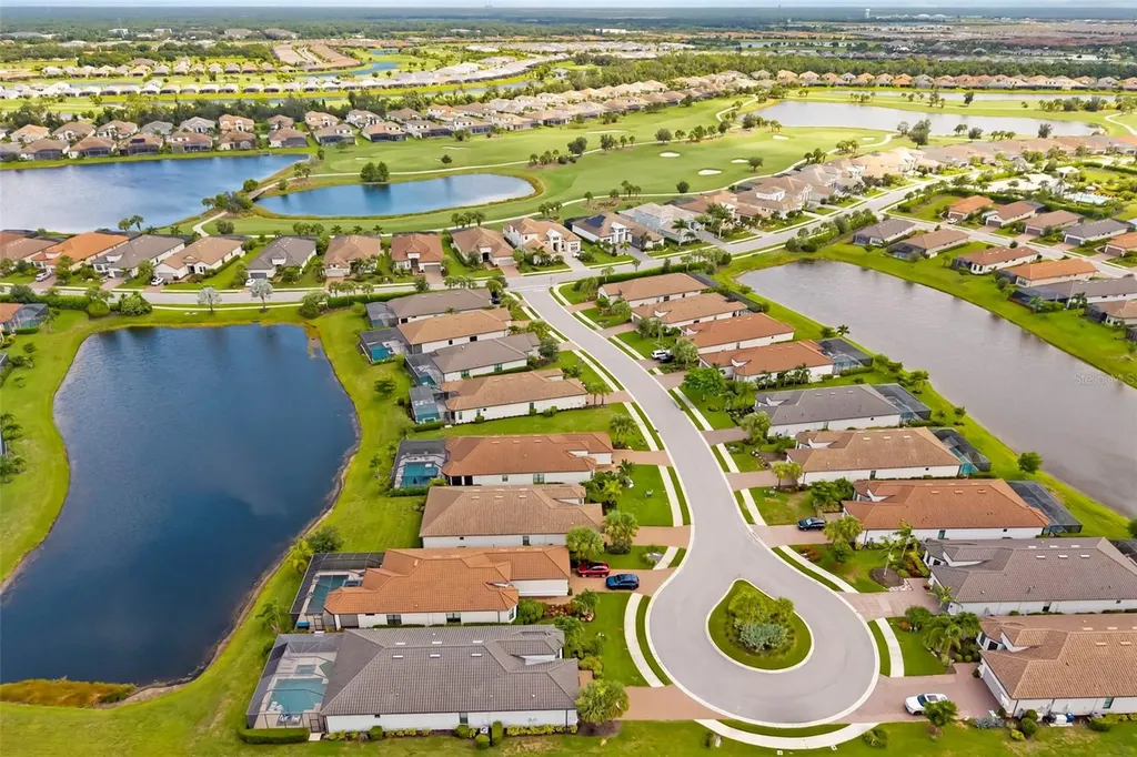 4730 Sarca Court Bradenton FL 34211
