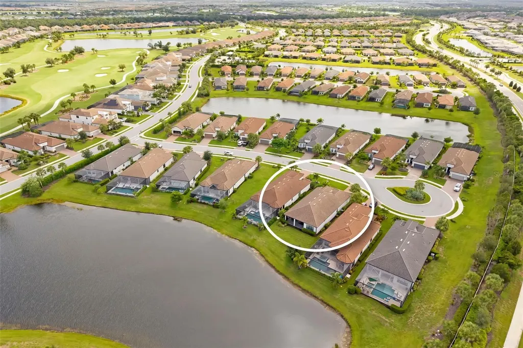 4730 Sarca Court Bradenton FL 34211
