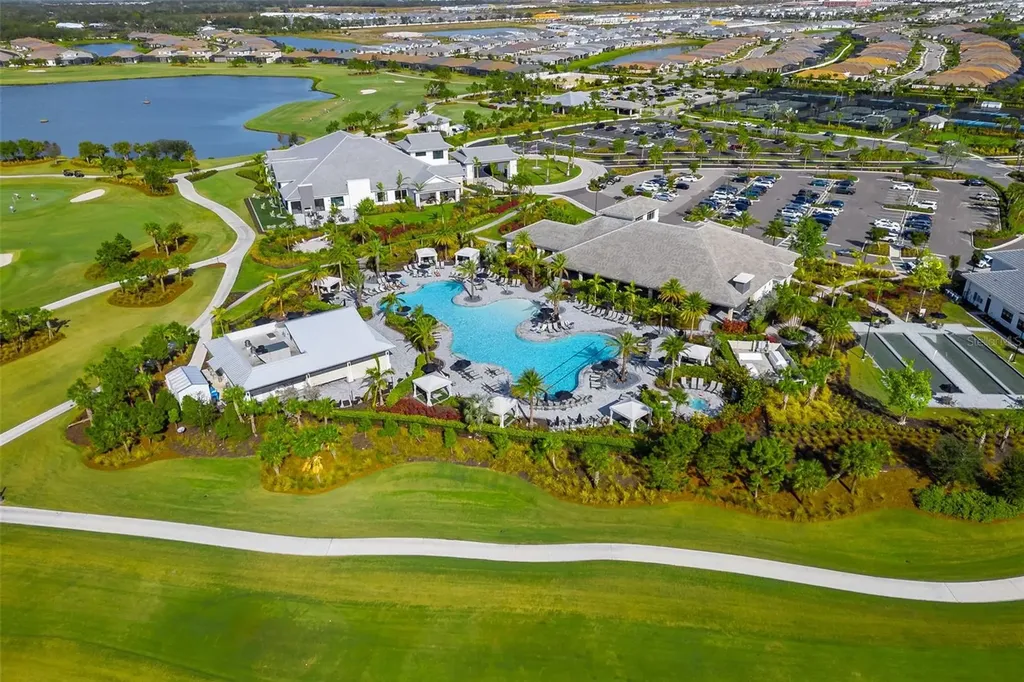 4730 Sarca Court Bradenton FL 34211