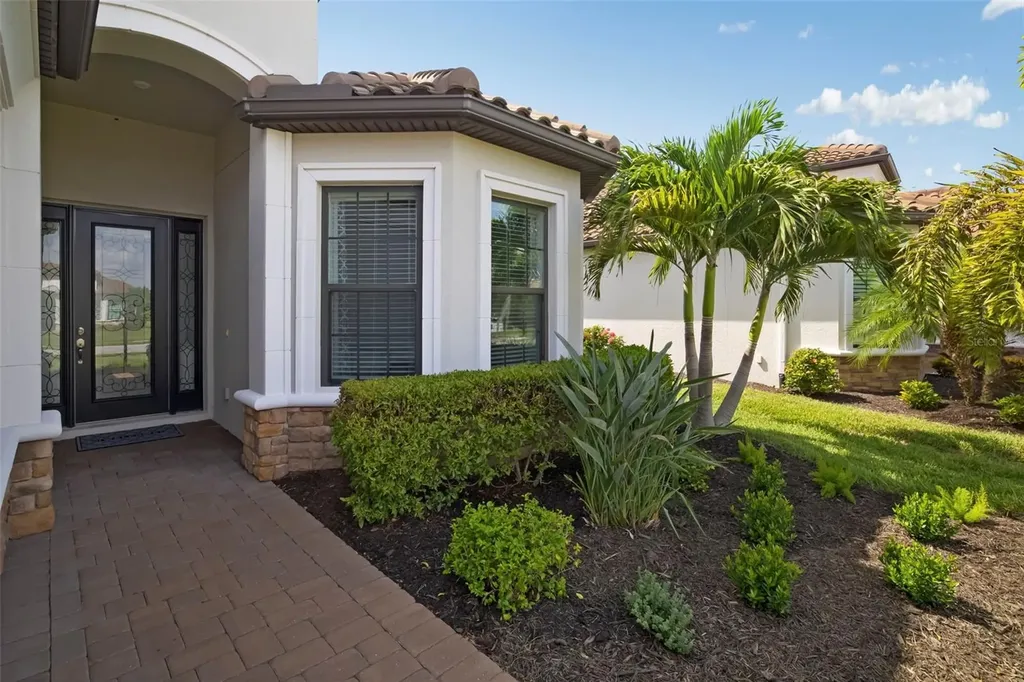 4730 Sarca Court Bradenton FL 34211