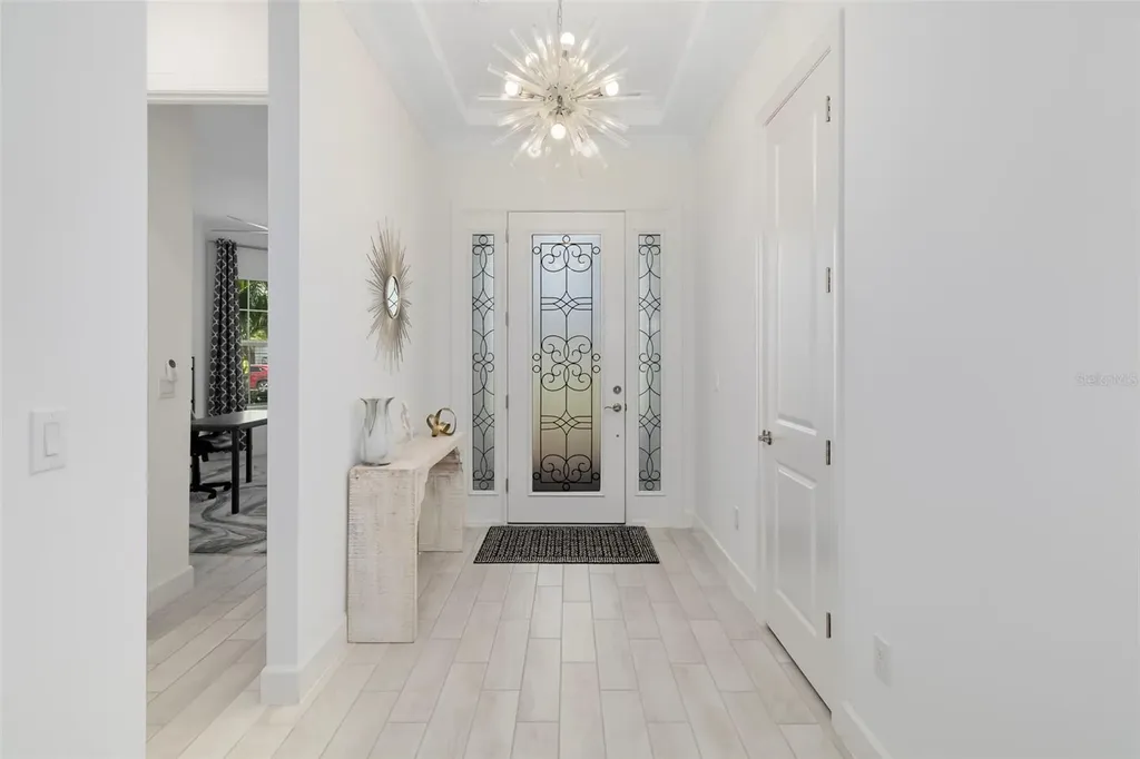 4730 Sarca Court Bradenton FL 34211