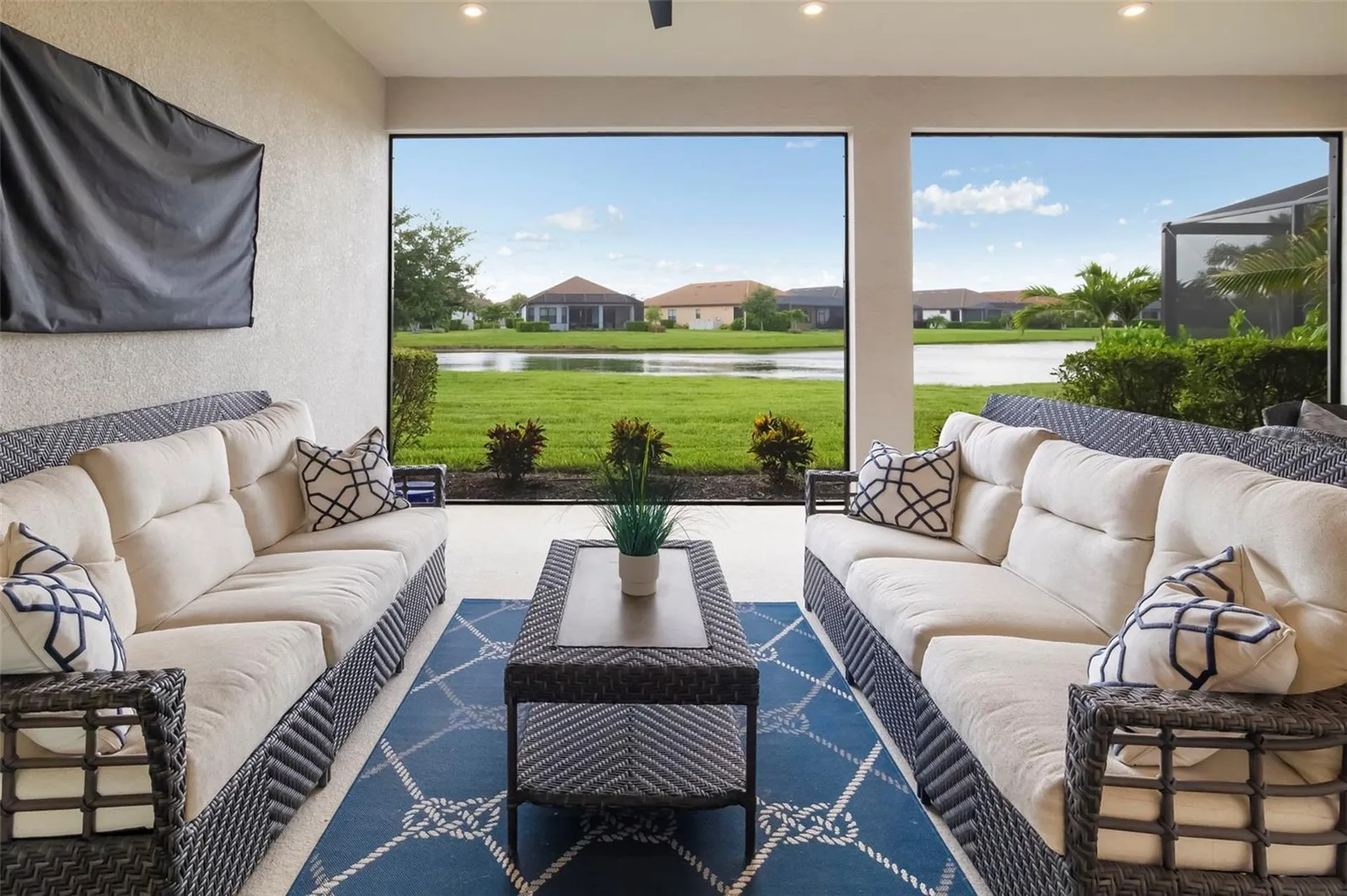 4730 Sarca Court Bradenton FL 34211
