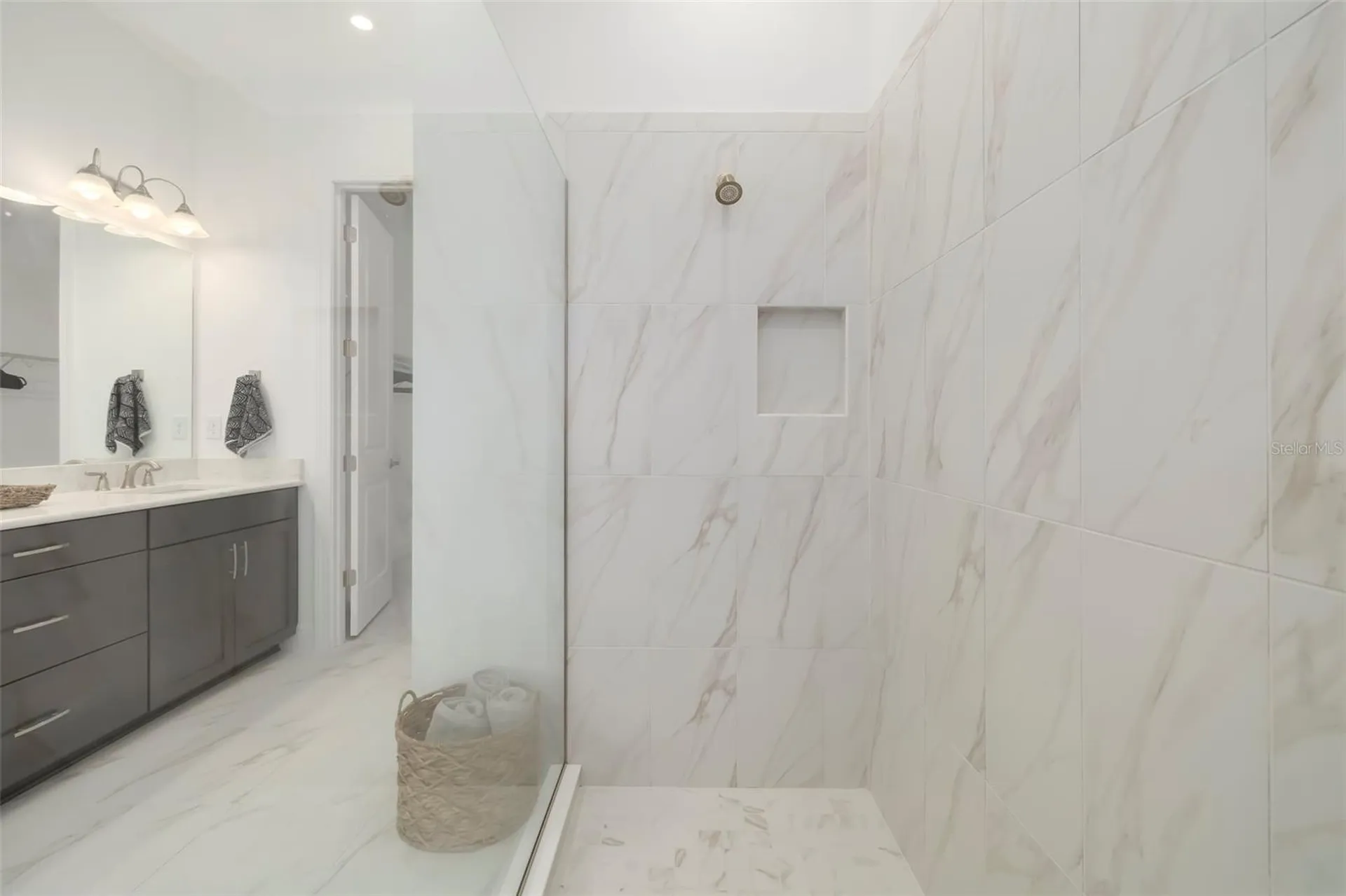 4730 Sarca Court Bradenton FL 34211