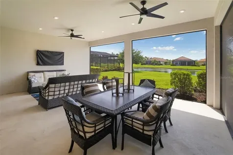 4730 Sarca Court Bradenton FL 34211
