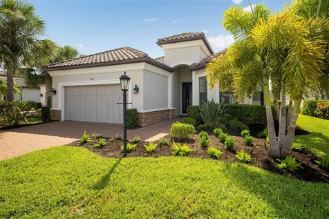 4730 Sarca Court Bradenton FL 34211