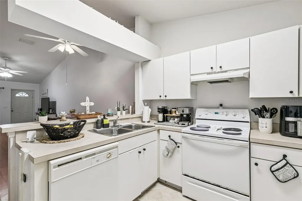 608 E Grand Highway Clermont FL 34711