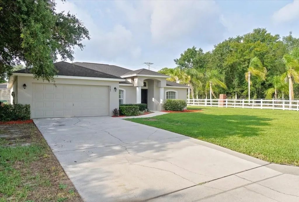 2405 Highlands Vue Parkway Lakeland FL 33812