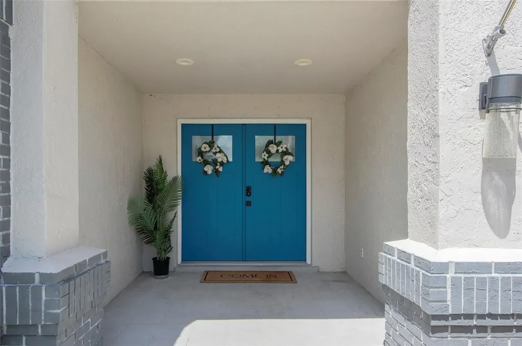 9508 Larkbunting Drive Tampa FL 33647