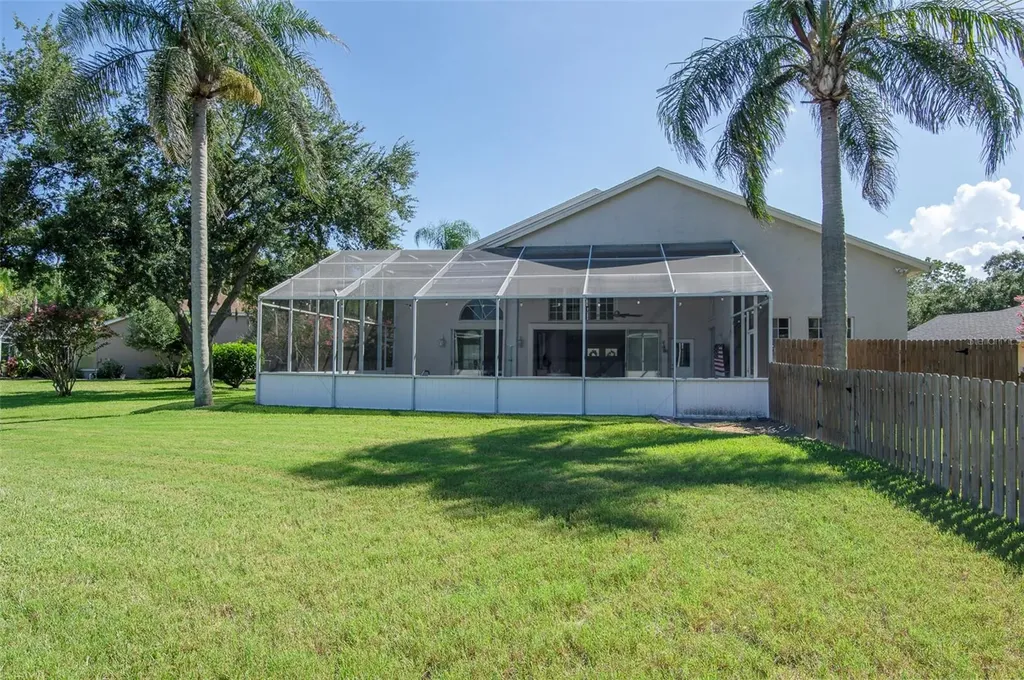 9508 Larkbunting Drive Tampa FL 33647