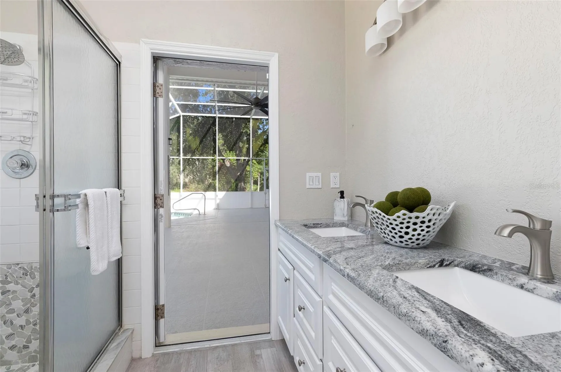 9508 Larkbunting Drive Tampa FL 33647