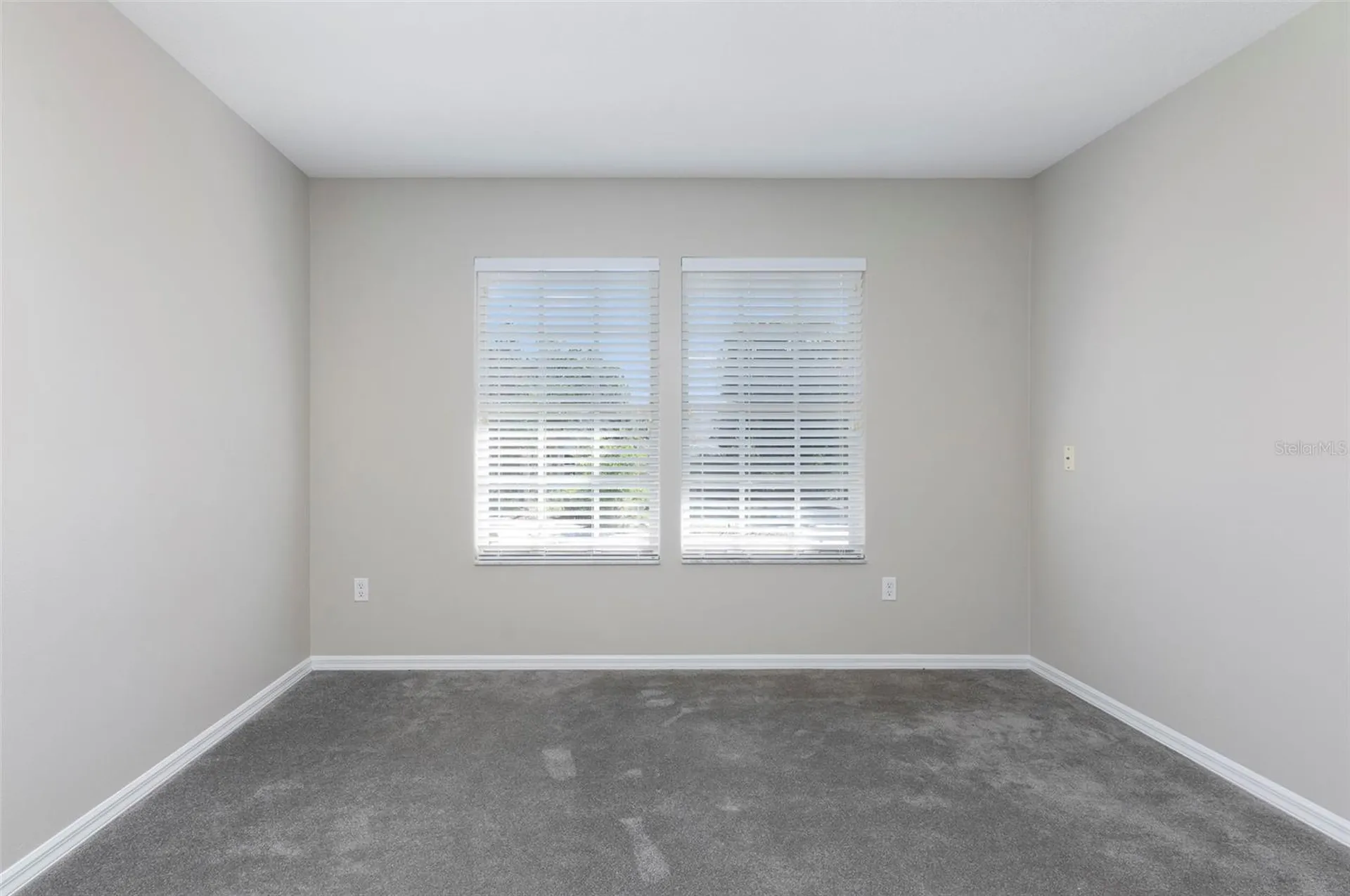 9508 Larkbunting Drive Tampa FL 33647