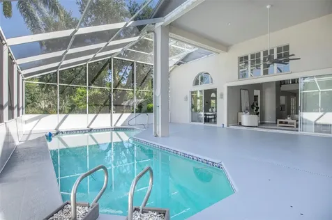 9508 Larkbunting Drive Tampa FL 33647