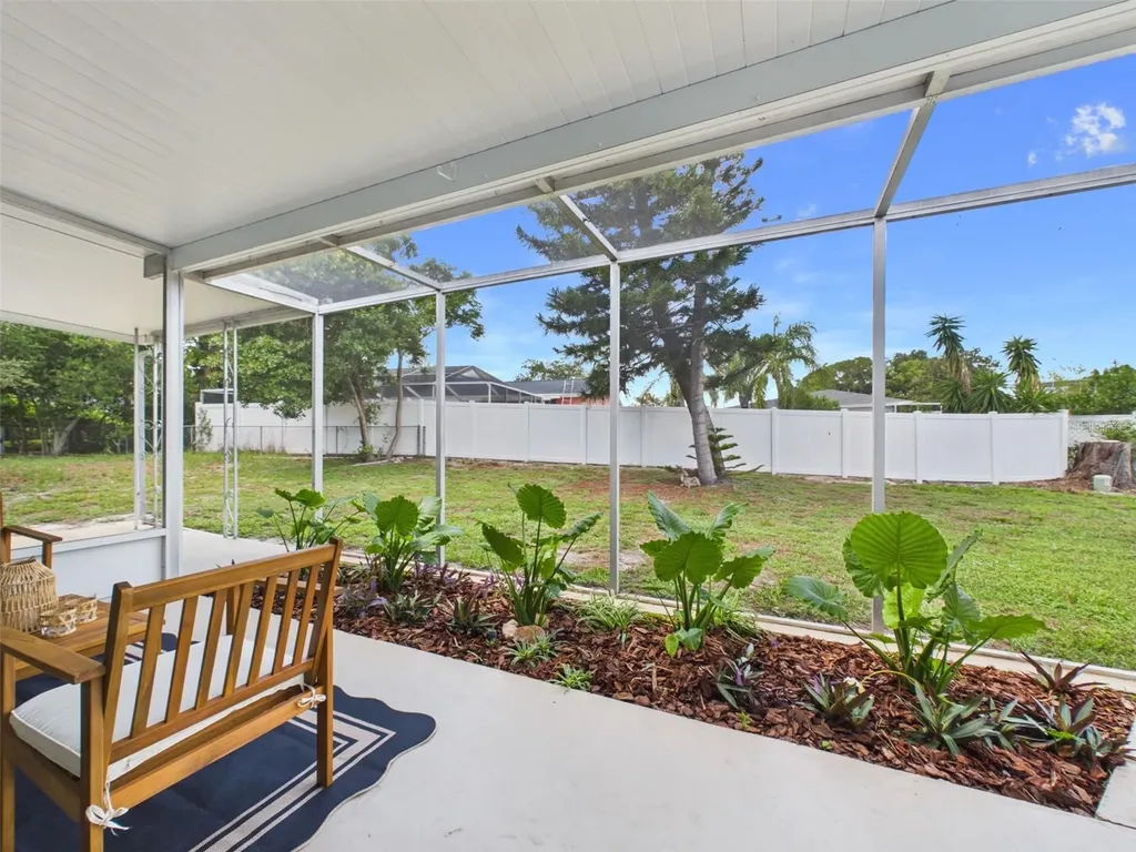 533 66th Street N Palm Harbor FL 34684