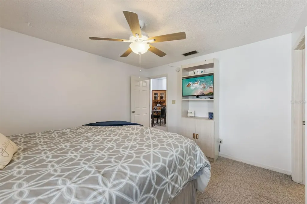 4268 Sun Village Court New Smyrna Beach FL 32169