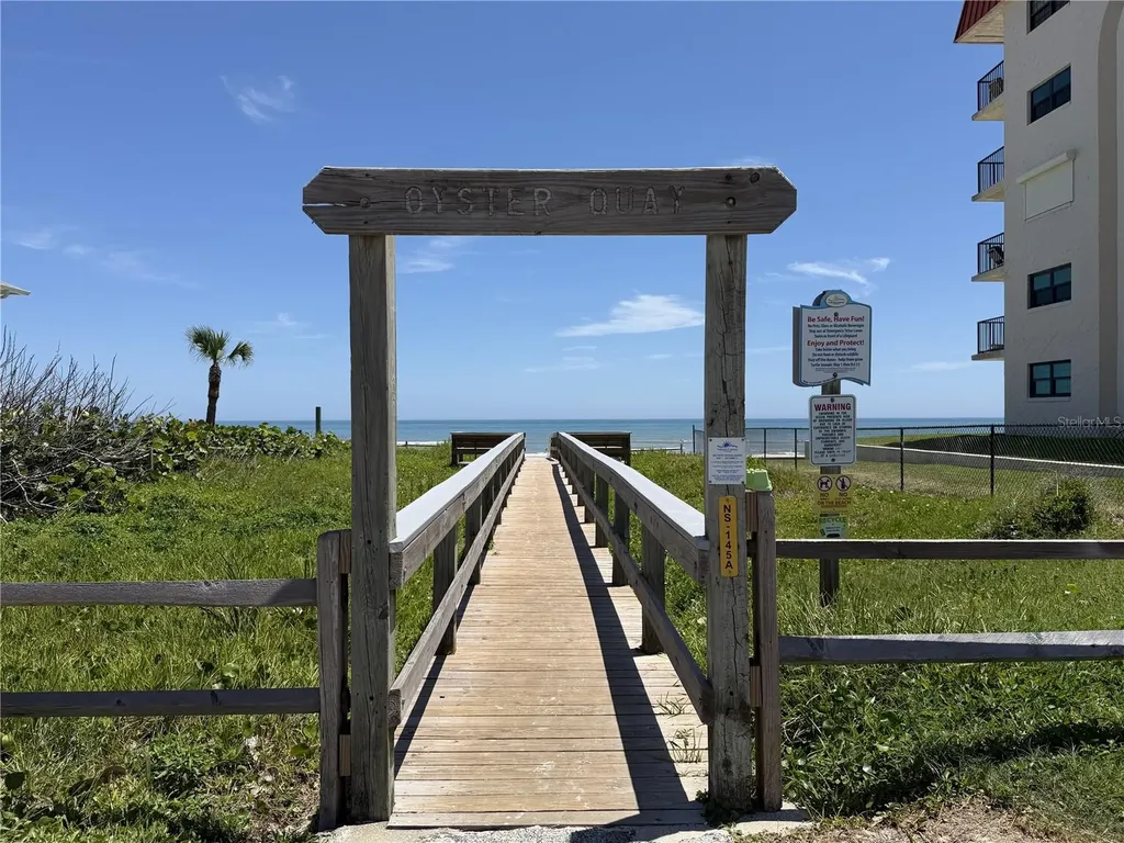 4268 Sun Village Court New Smyrna Beach FL 32169