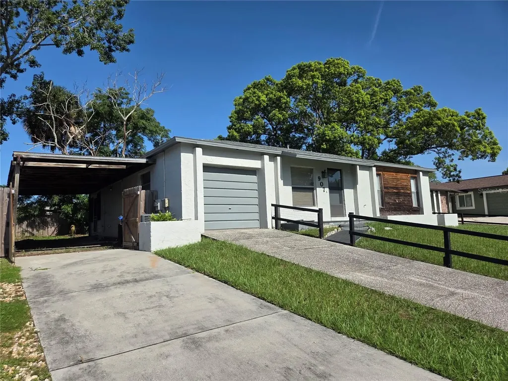 907 Cutler Drive Seffner FL 33584