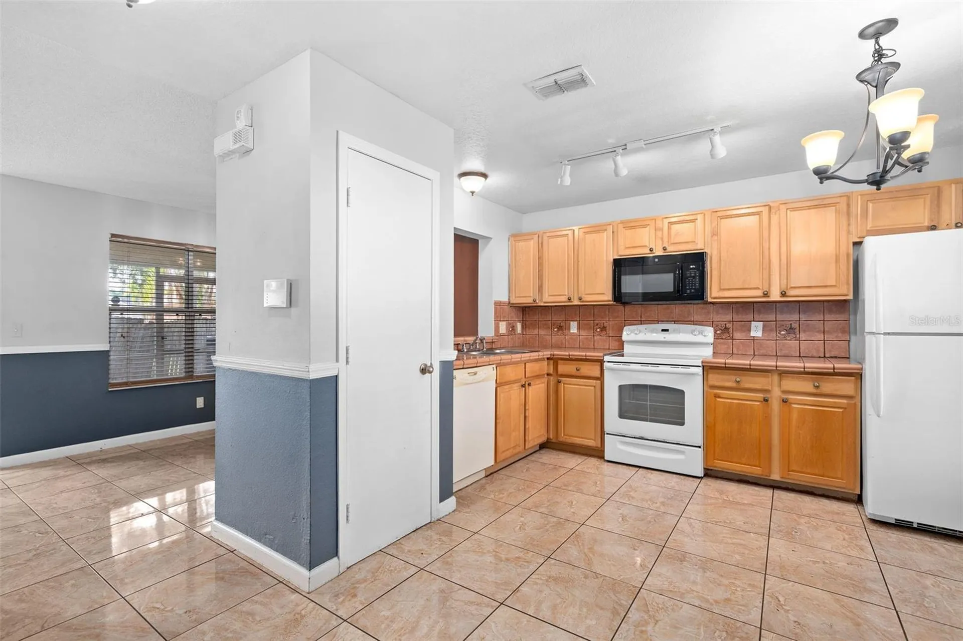 2234 Cypress Knee Loop Kissimmee FL 34743