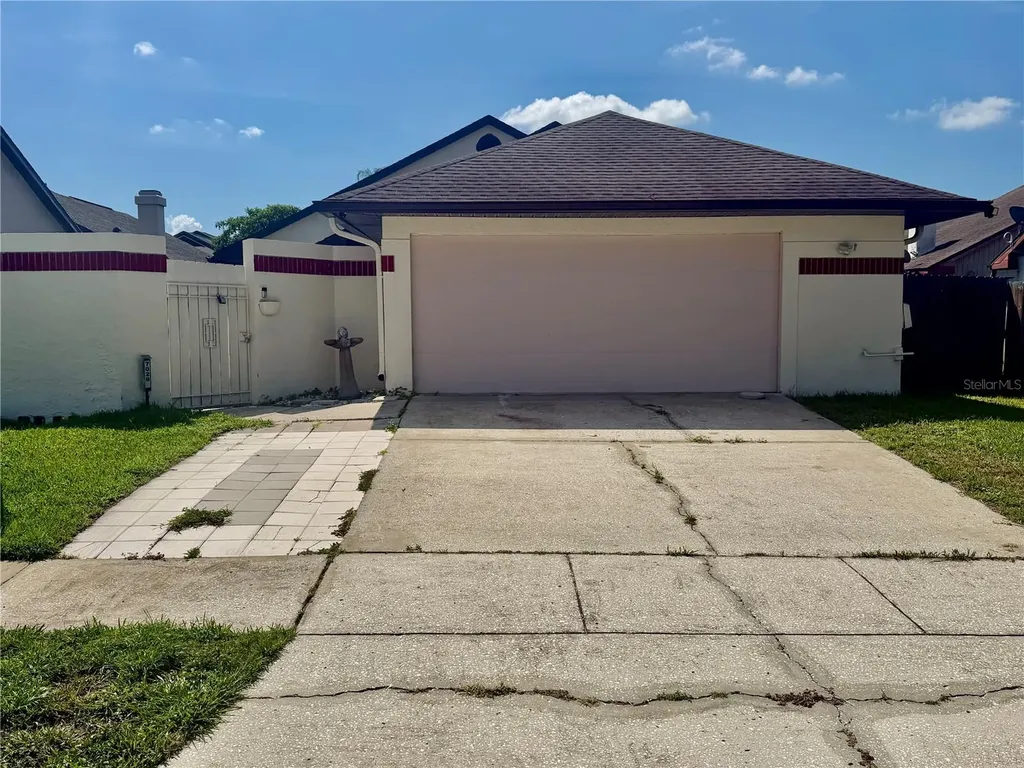 7029 Drury Street Tampa FL 33635