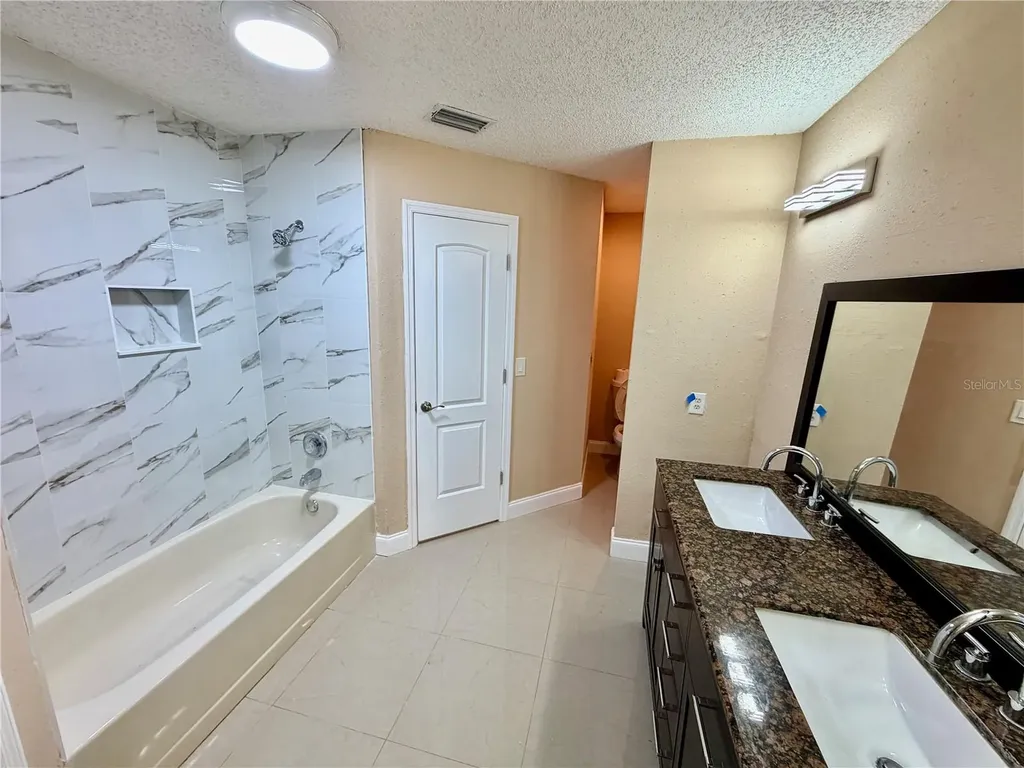 7029 Drury Street Tampa FL 33635