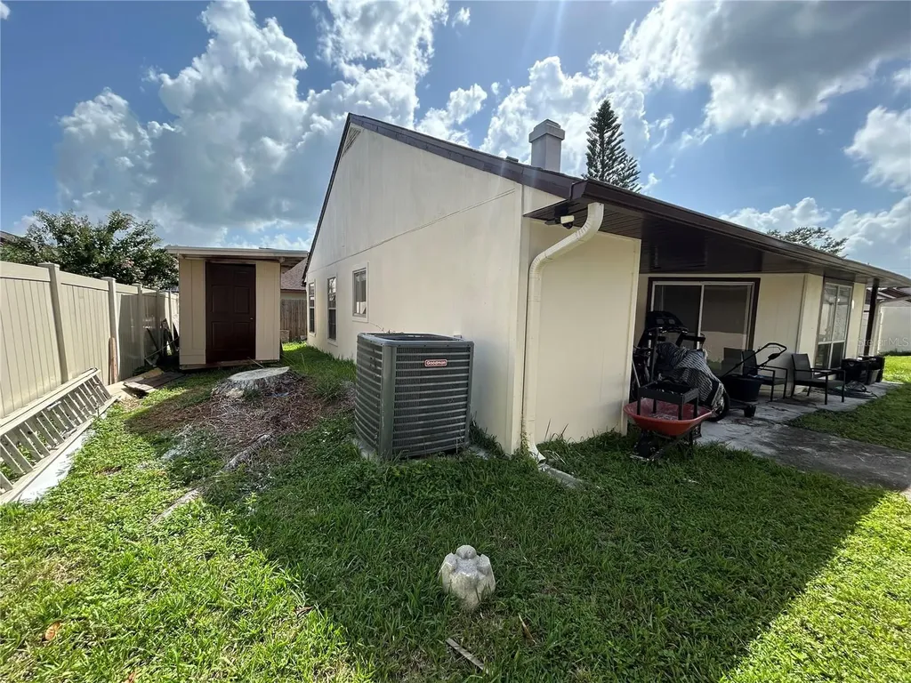 7029 Drury Street Tampa FL 33635