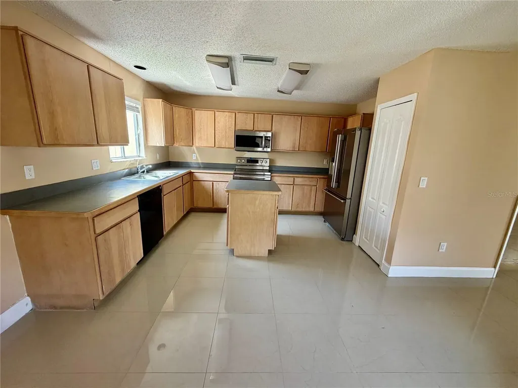 7029 Drury Street Tampa FL 33635