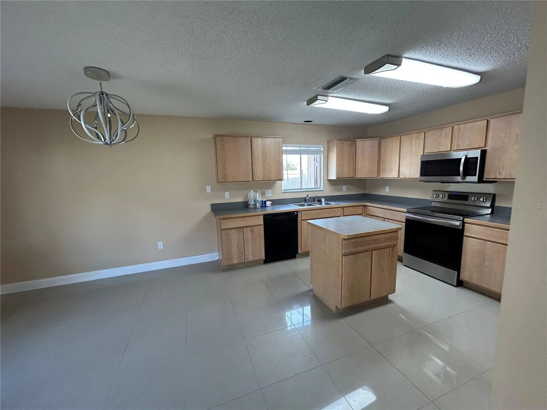 7029 Drury Street Tampa FL 33635