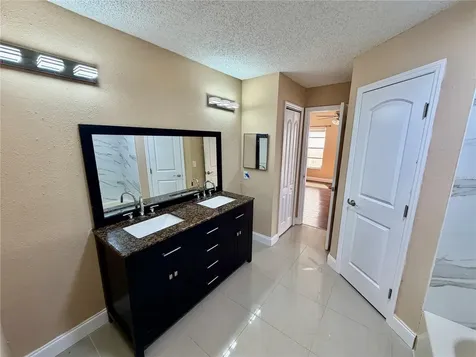 7029 Drury Street Tampa FL 33635
