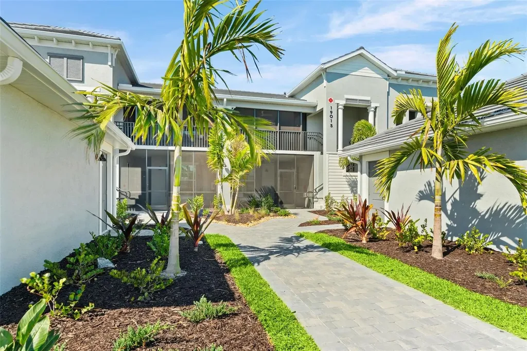 19015 Scallop Loop Bradenton FL 34211