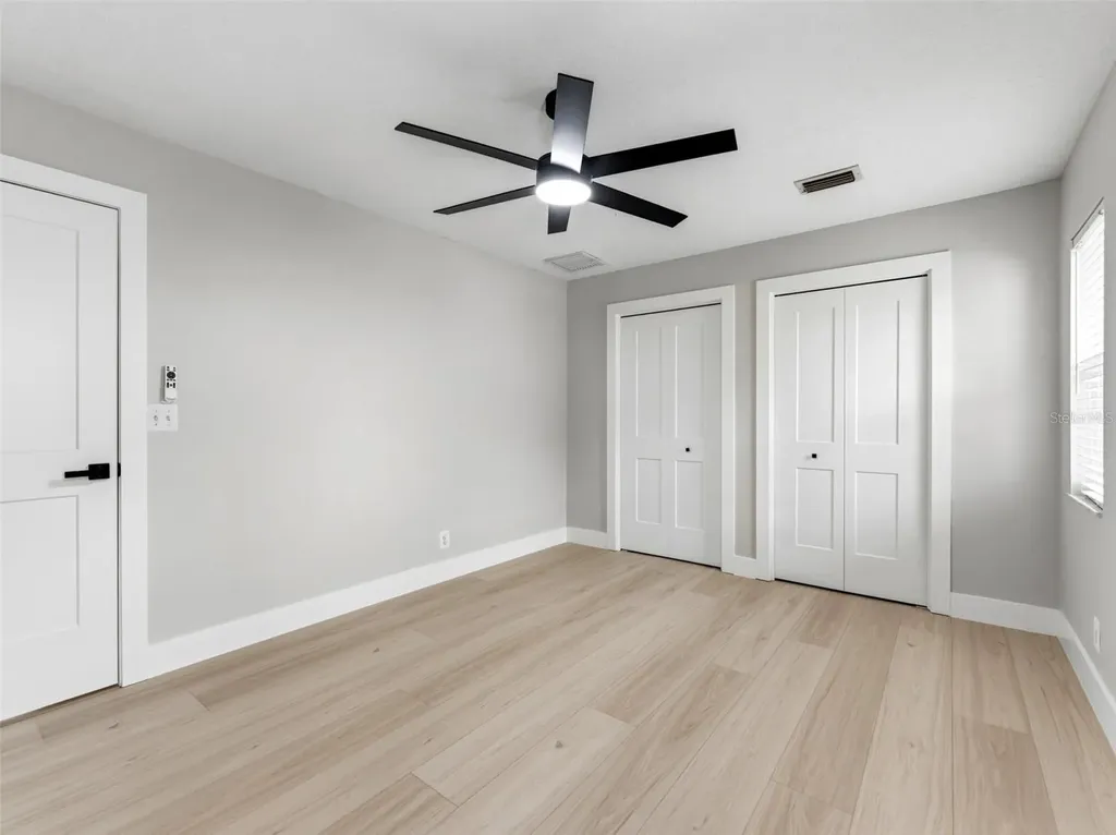 2936 68th Avenue S St Petersburg FL 33712