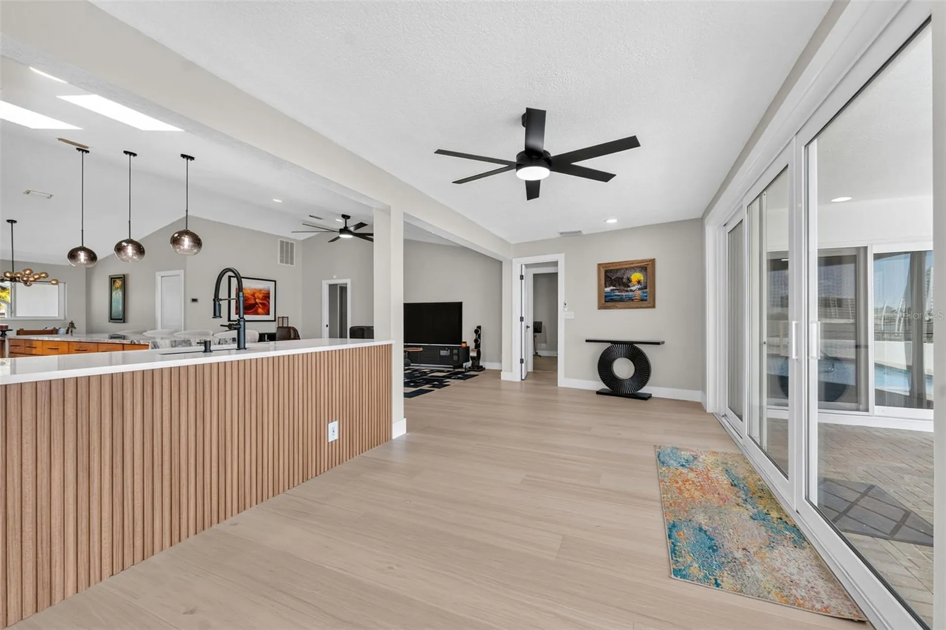 2936 68th Avenue S St Petersburg FL 33712