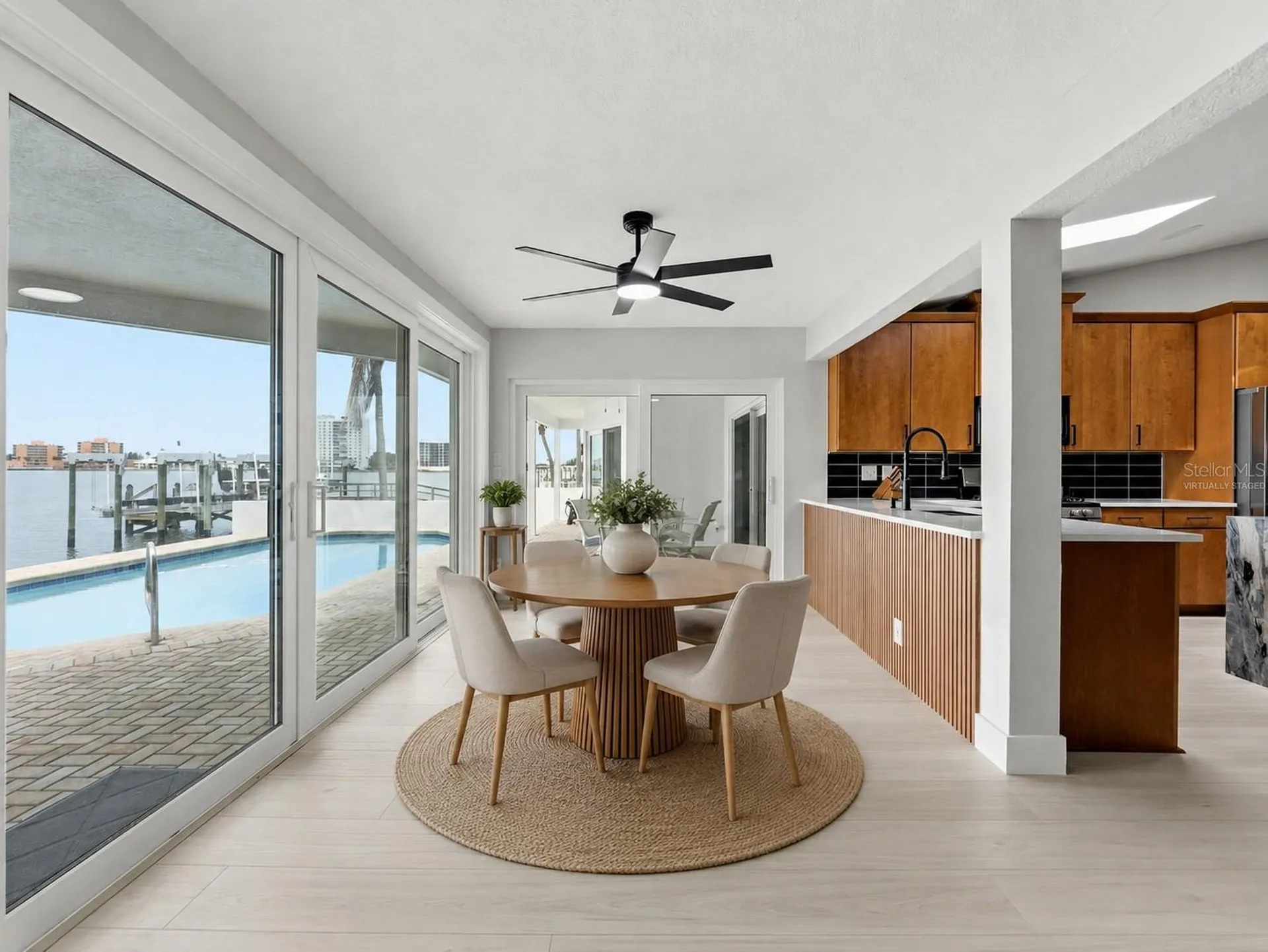 2936 68th Avenue S St Petersburg FL 33712