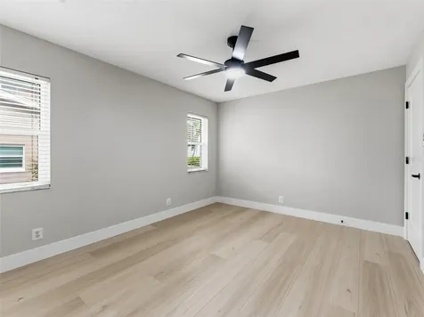 2936 68th Avenue S St Petersburg FL 33712
