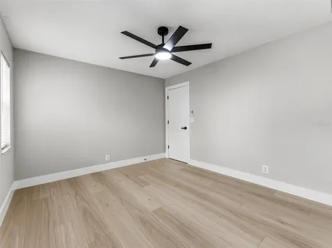 2936 68th Avenue S St Petersburg FL 33712