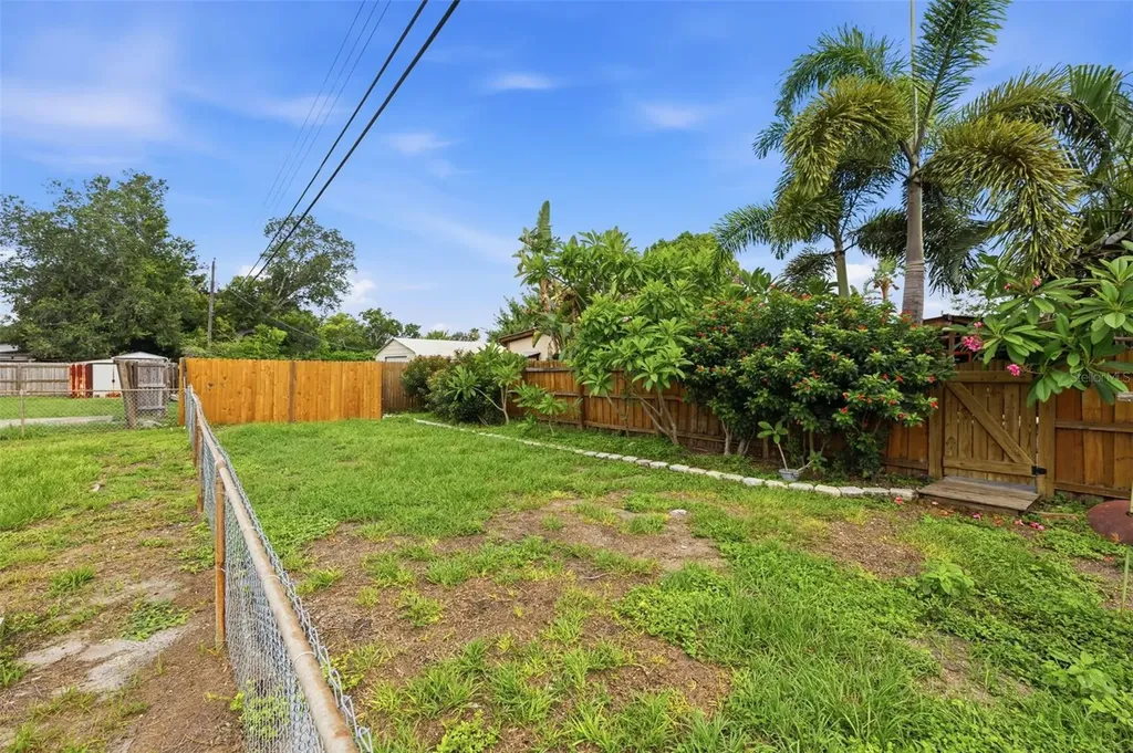 4409 W Wyoming Avenue Tampa FL 33616