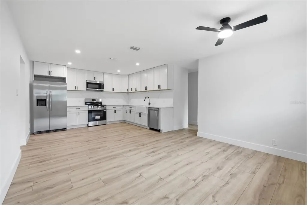 4409 W Wyoming Avenue Tampa FL 33616