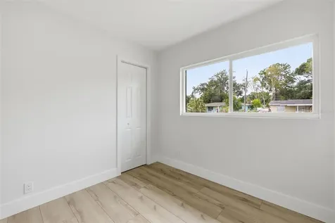 4409 W Wyoming Avenue Tampa FL 33616