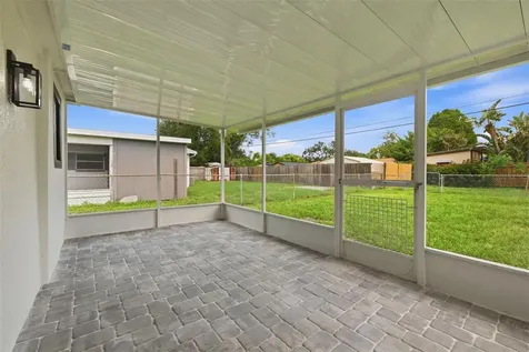 4409 W Wyoming Avenue Tampa FL 33616
