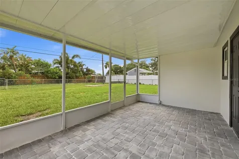 4409 W Wyoming Avenue Tampa FL 33616