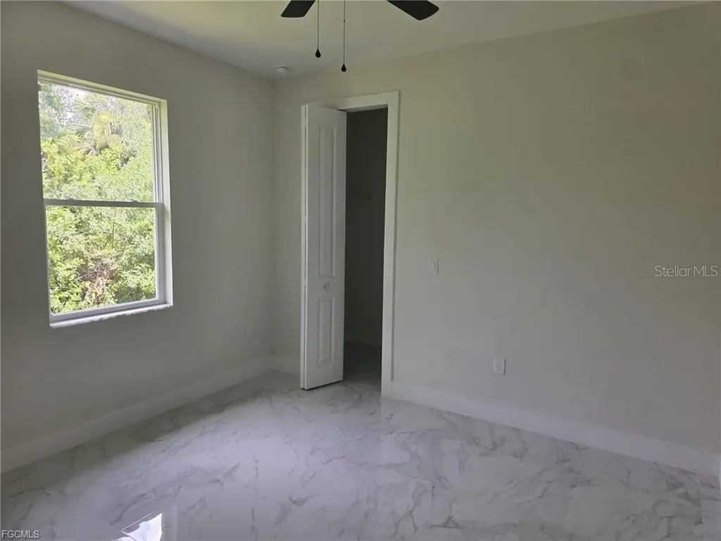 3852 Hopevale Street Fort Myers FL 33905