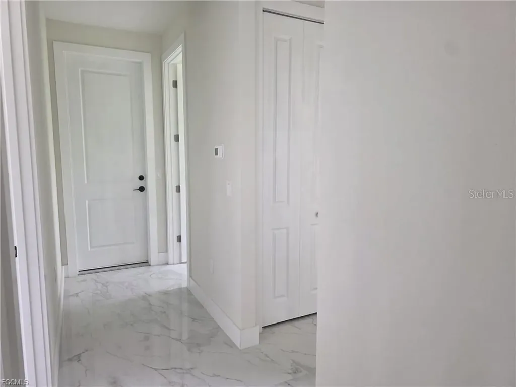 3852 Hopevale Street Fort Myers FL 33905