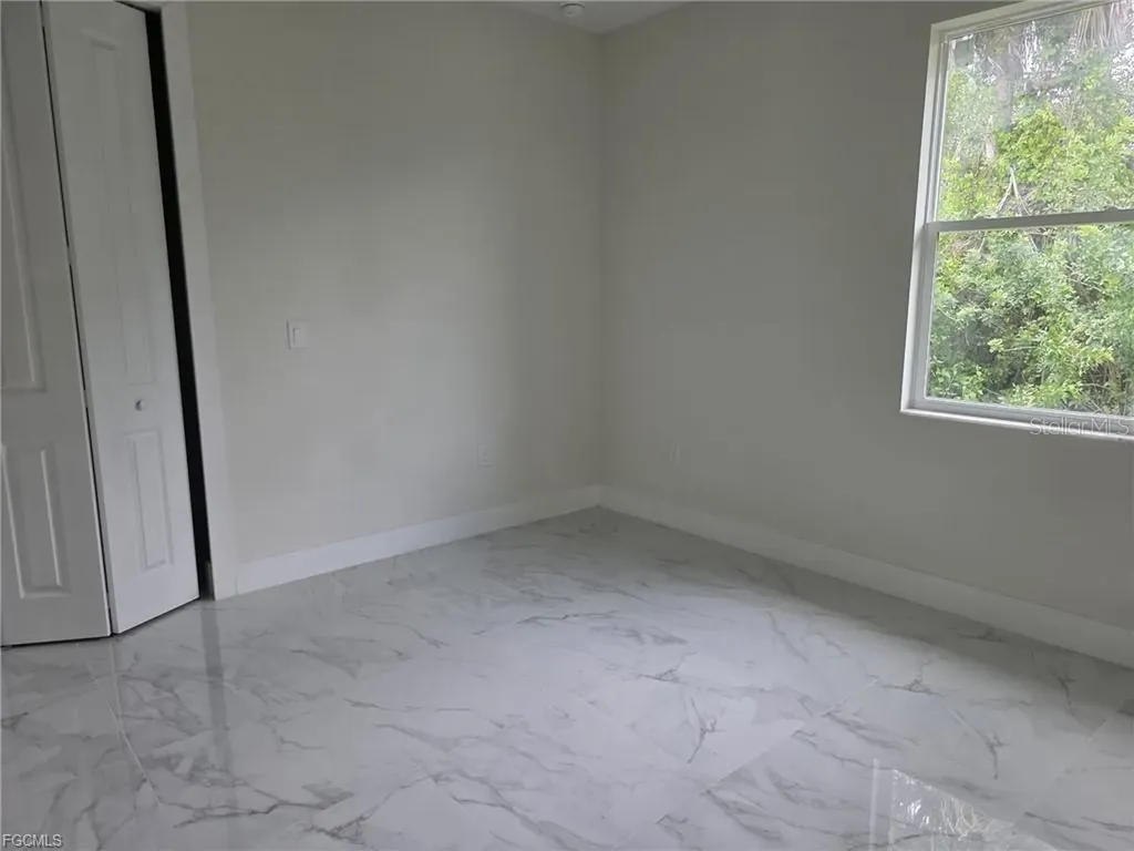 3852 Hopevale Street Fort Myers FL 33905