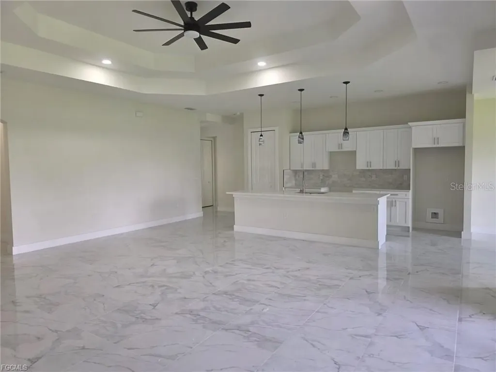 3852 Hopevale Street Fort Myers FL 33905