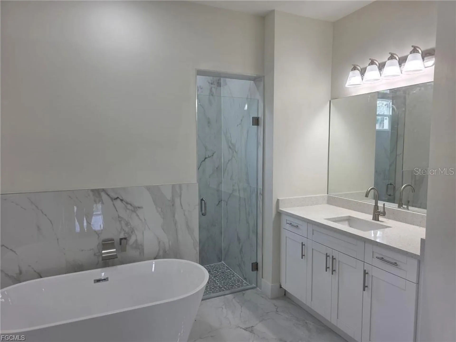 3852 Hopevale Street Fort Myers FL 33905